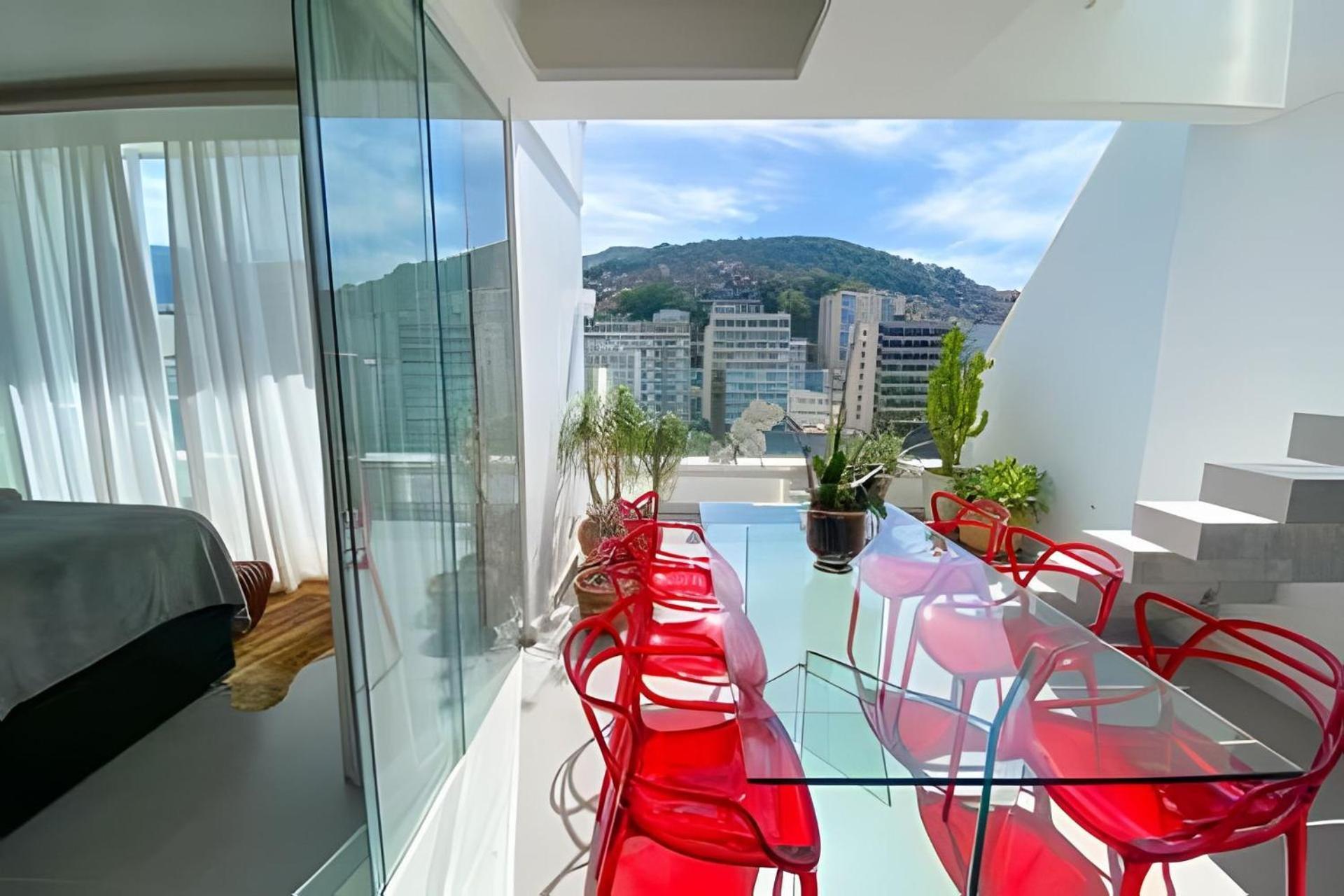 Hr.334 - Luxuosa Cobertura Com 2 E Jacuzzi Alugar Em Ipanema Posto 8 *