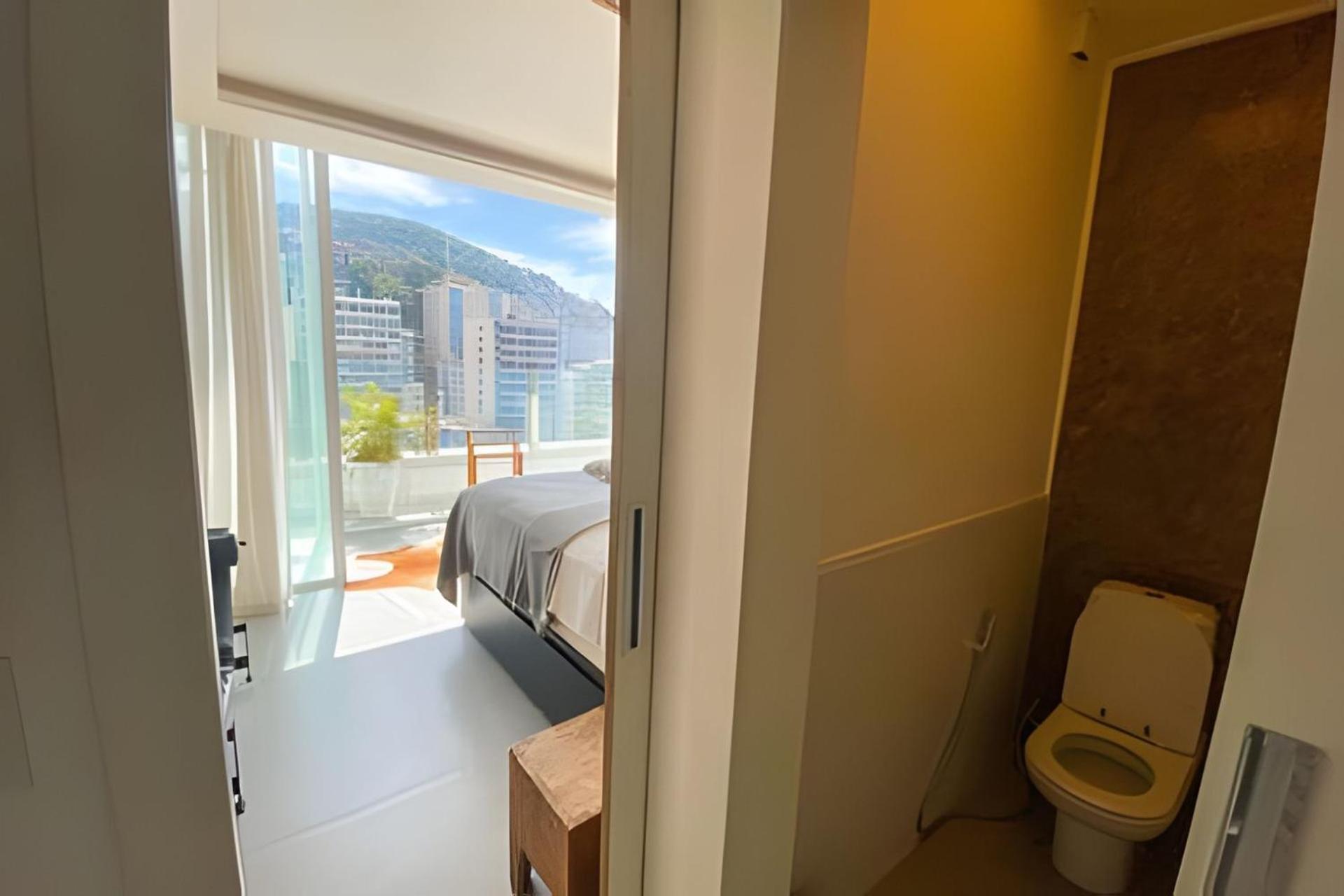 Hr.334 - Luxuosa Cobertura Com 2 E Jacuzzi Alugar Em Ipanema Posto 8