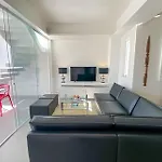 Hr.334 - Luxuosa Cobertura Com 2 Suites E Jacuzzi Para Alugar Em Ipanema Posto 8